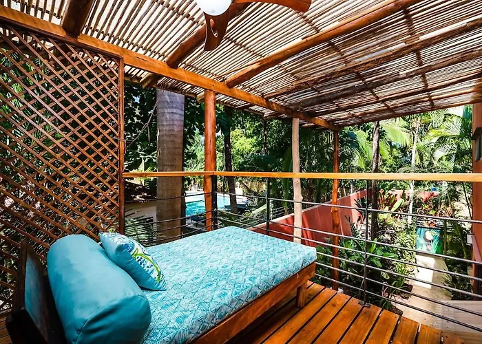 Ferienhaus Lush Jungle Paradise - Walk To